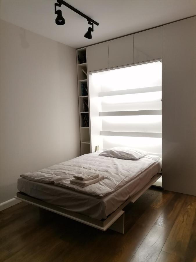 Apartamento Nowoczesny Apartament Z Widokiem Varsovia Exterior foto